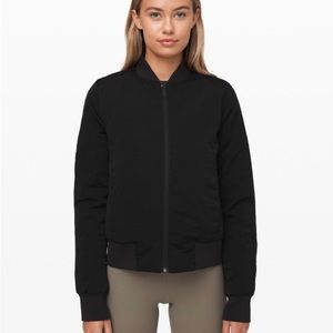 Lululemon Non-Stop Bomber *Reversible
Black, size 4